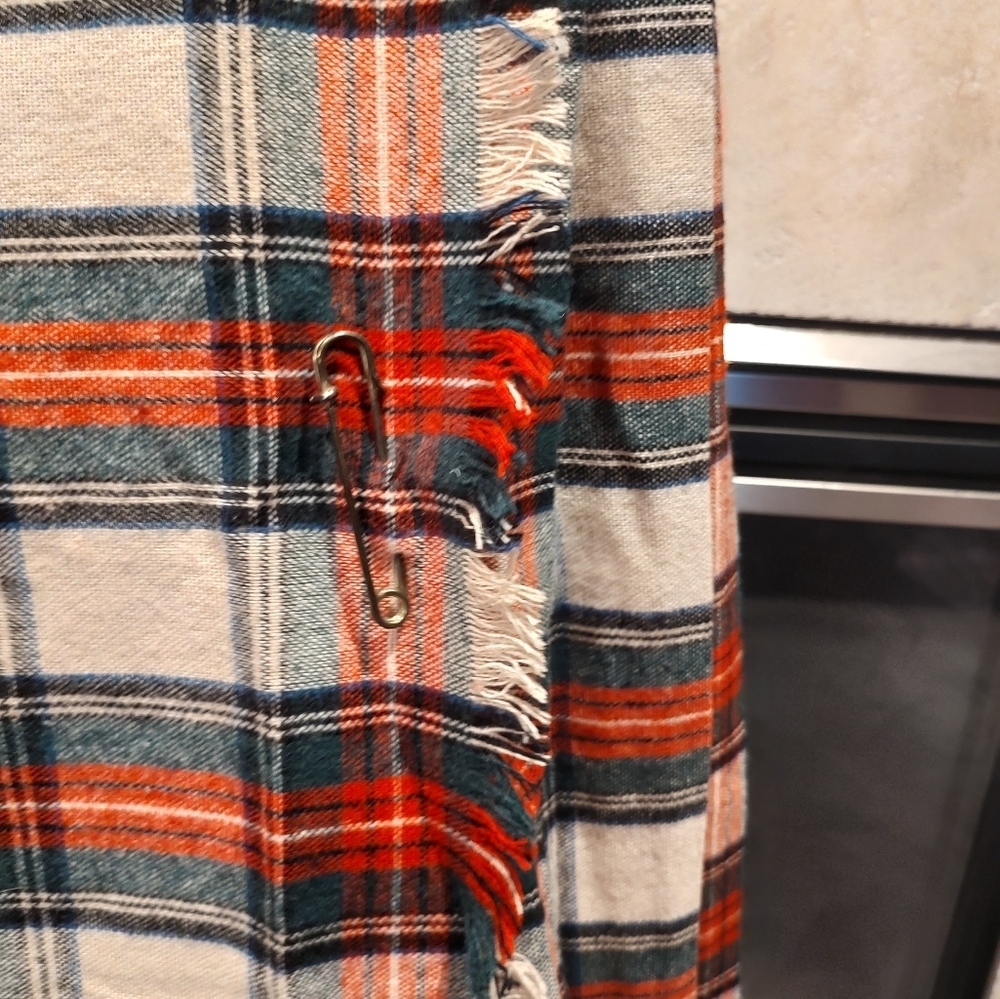 Vintage Rhapsody Scottish Pleated Tartan Pattern Skirt! - Picture 5 of 16